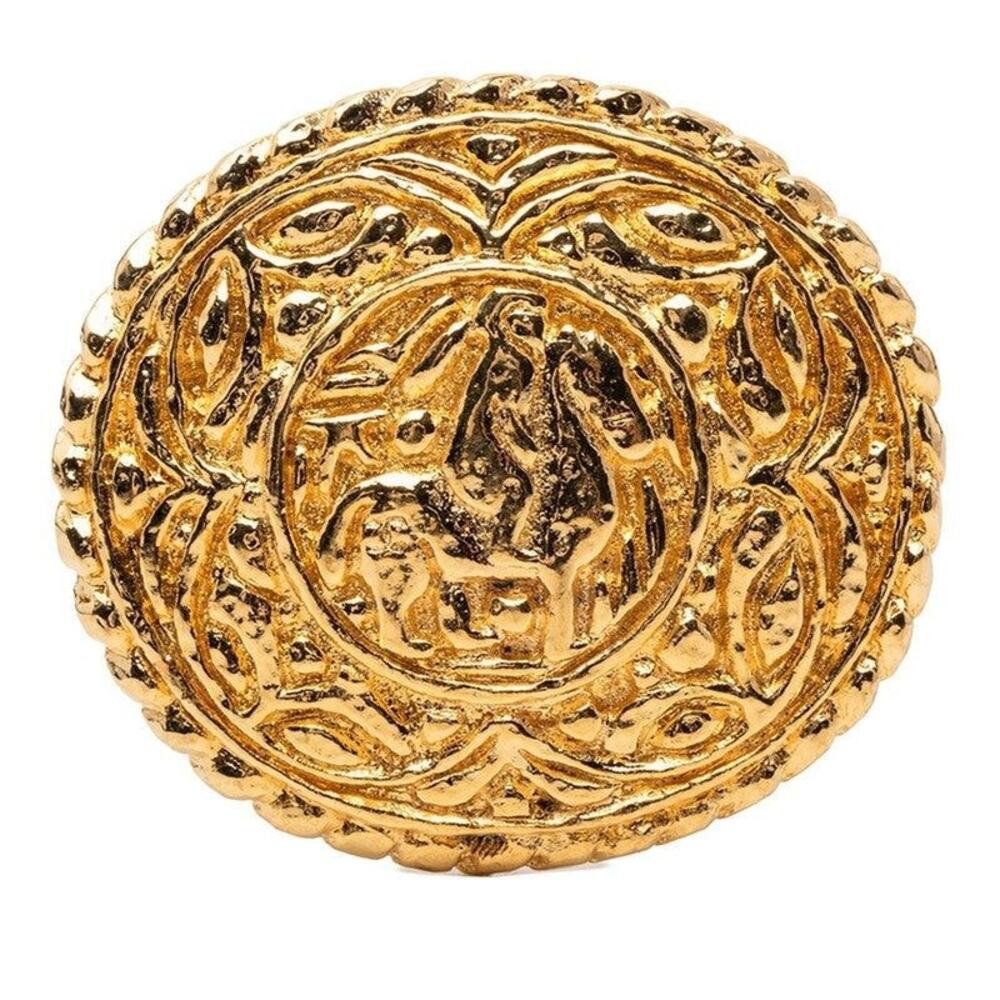 Chanel CC Logo Knight Riding Plated Brooch Gold